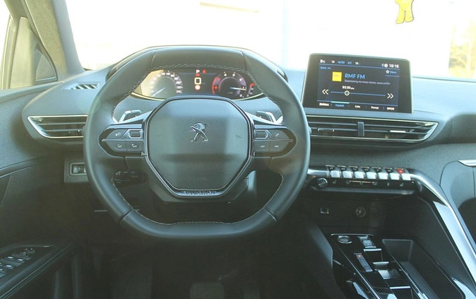 Peugeot 5008 cena 145990 przebieg: 11082, rok produkcji 2023 z Bobolice małe 704